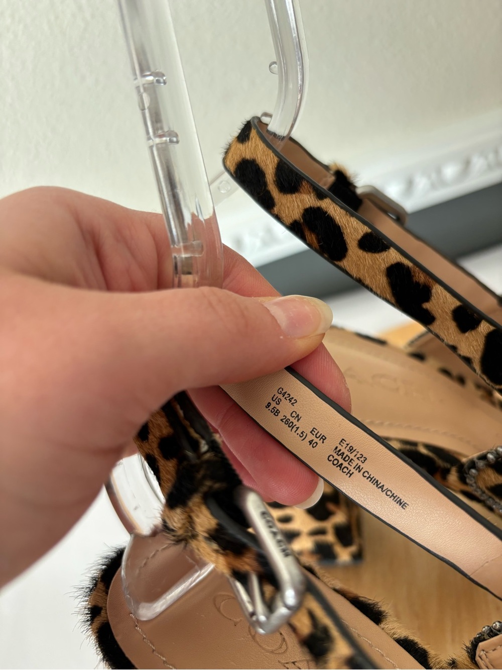 Coach Rylie Leopard Print Calf Hair Block Heel Sandals Size 9.5 - Picture 6 of 8